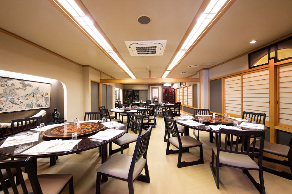 大広間［3階］椅子（45名様）座敷（70名様）